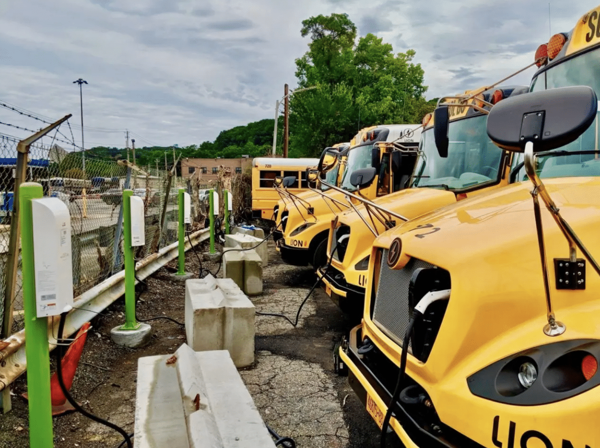 Electric school bus connected to the vehicle-to-grid (V2G) system